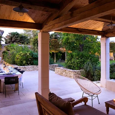 Saint-martin-de-re Sleeps 12 Villa *