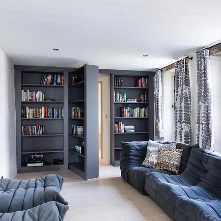 Villa Saint-martin-de-re Sleeps 12